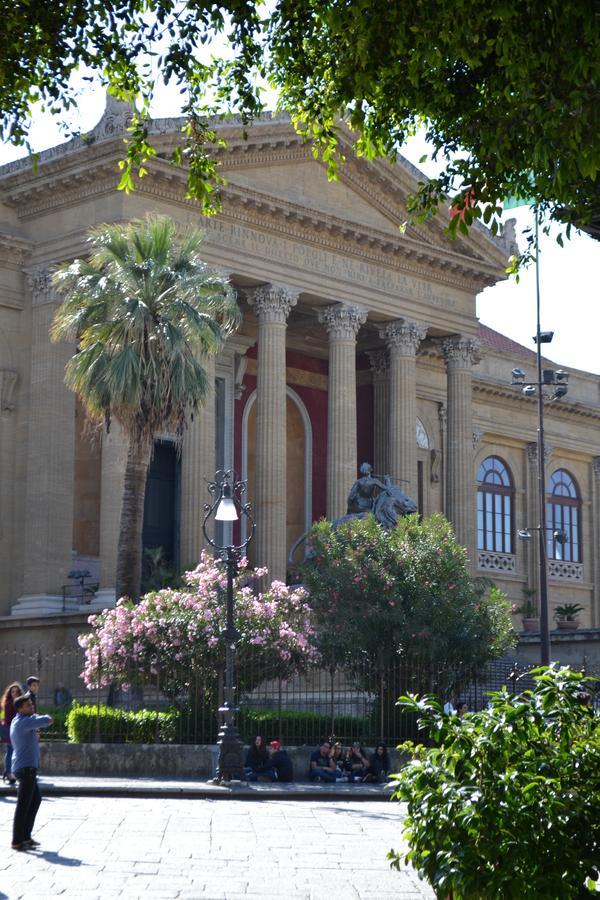 Gran Cancelliere Apartment With Parking Palermo Exterior foto