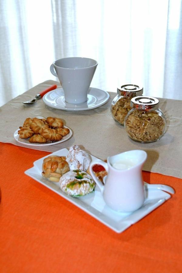 Gran Cancelliere Apartment With Parking Palermo Exterior foto